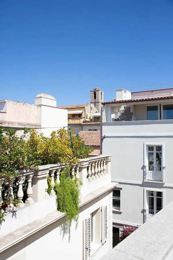 Nocleg ze śniadaniem Reef Suites Olbia Włochy
