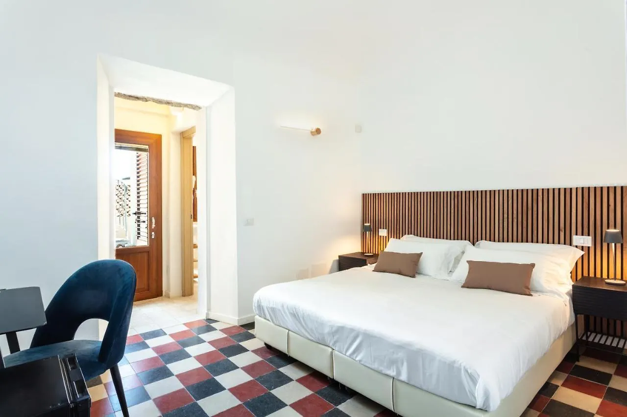 Nocleg ze śniadaniem Reef Suites Olbia Włochy