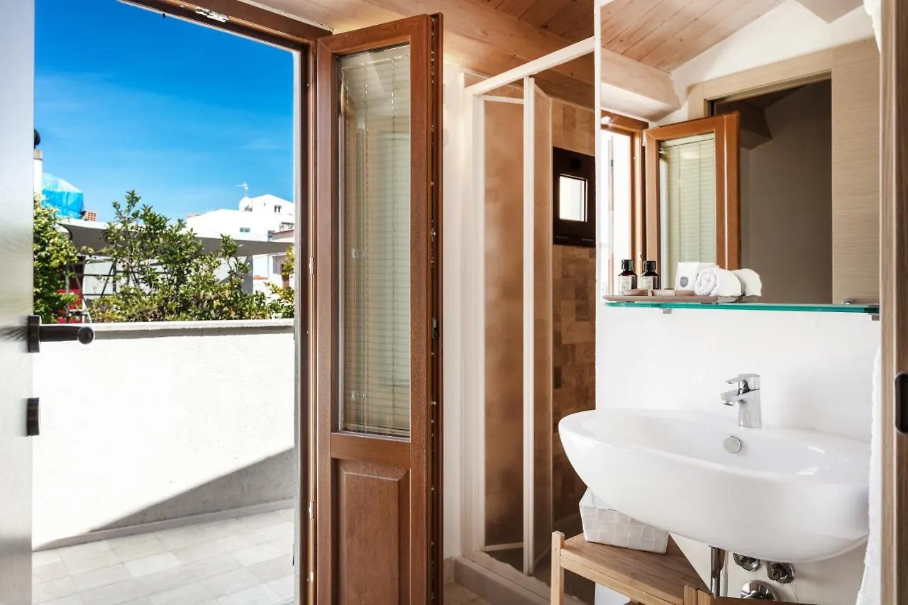 Reef Suites Olbia Nocleg ze śniadaniem
