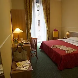 hotel-johnny.it-lombardy.com/
